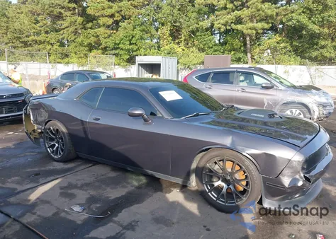 2016 Dodge Challenger R/T Shaker from USA, damaged, VIN 2C3CDZBTXGH300653